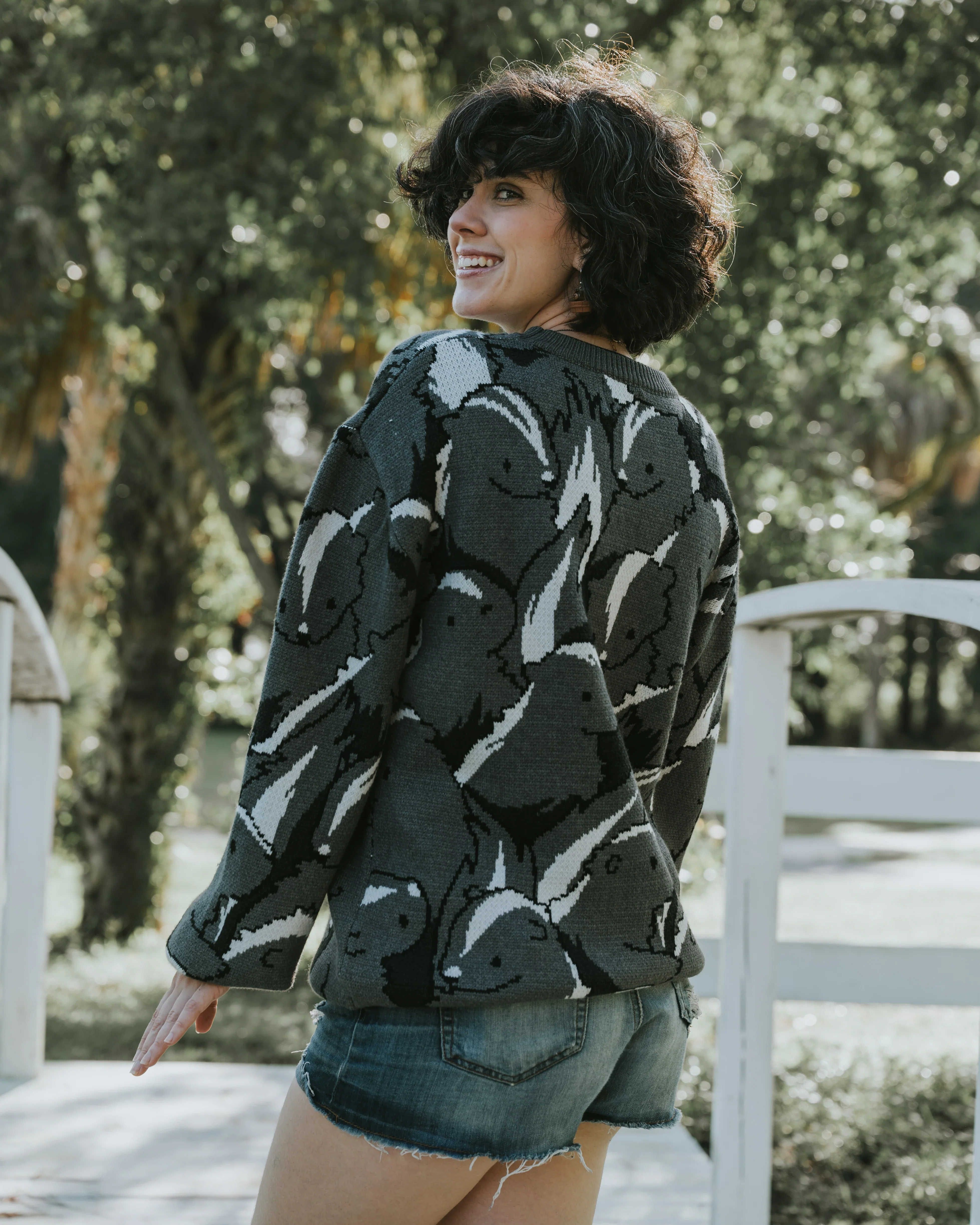 Smell Ya Later Sweater - Image 4