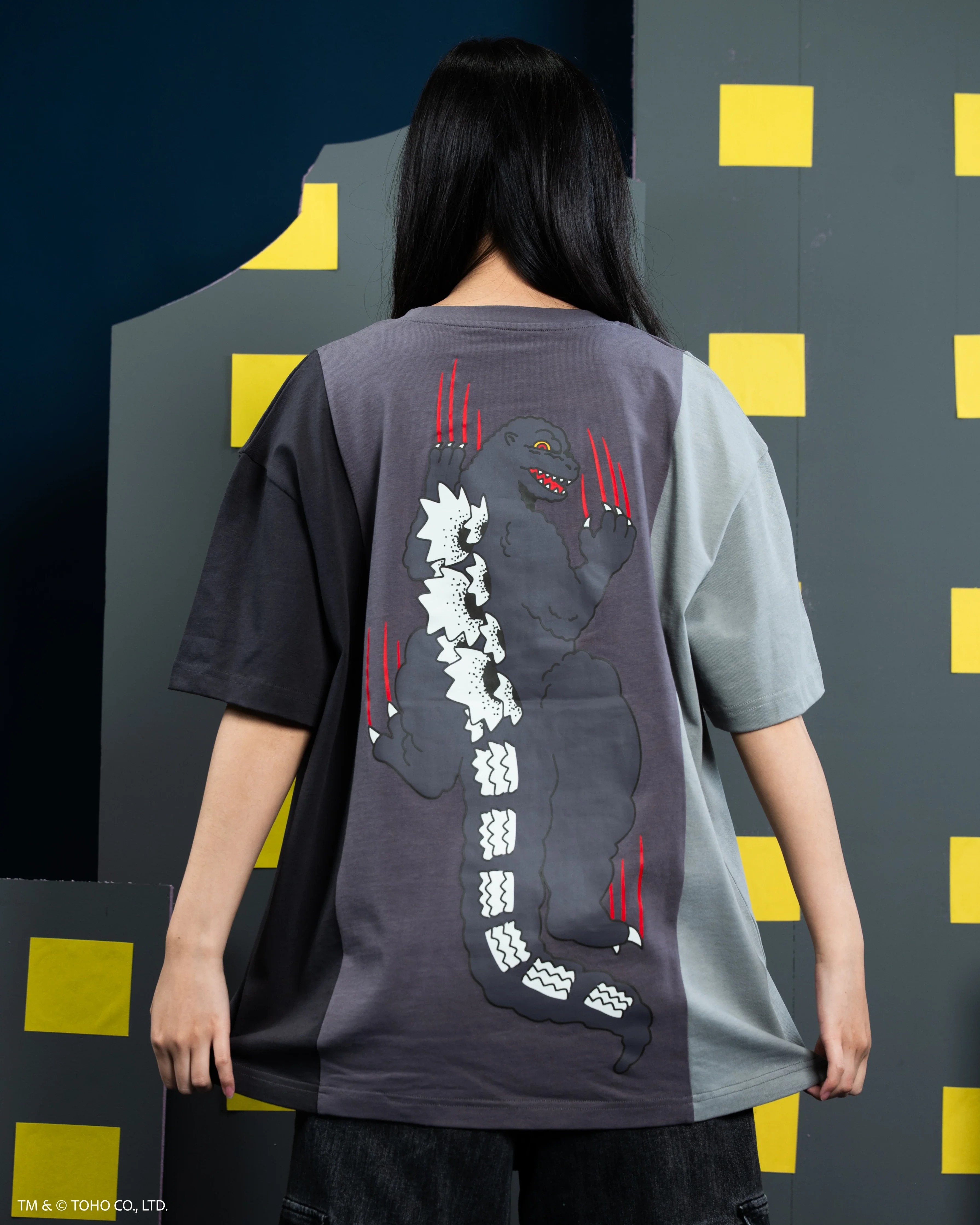 Traditional Godzilla Tee - Image 5