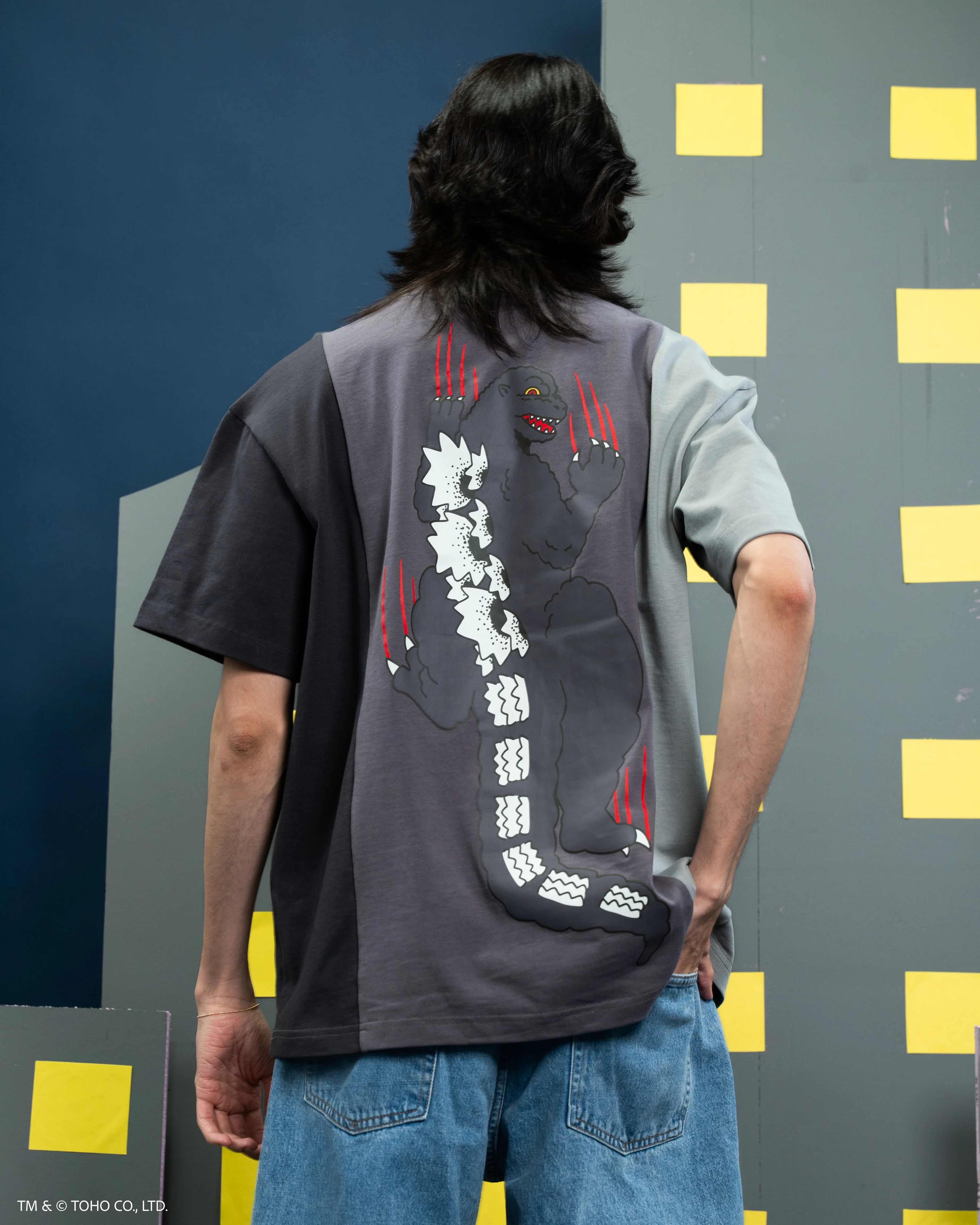 Traditional Godzilla Tee - Image 9
