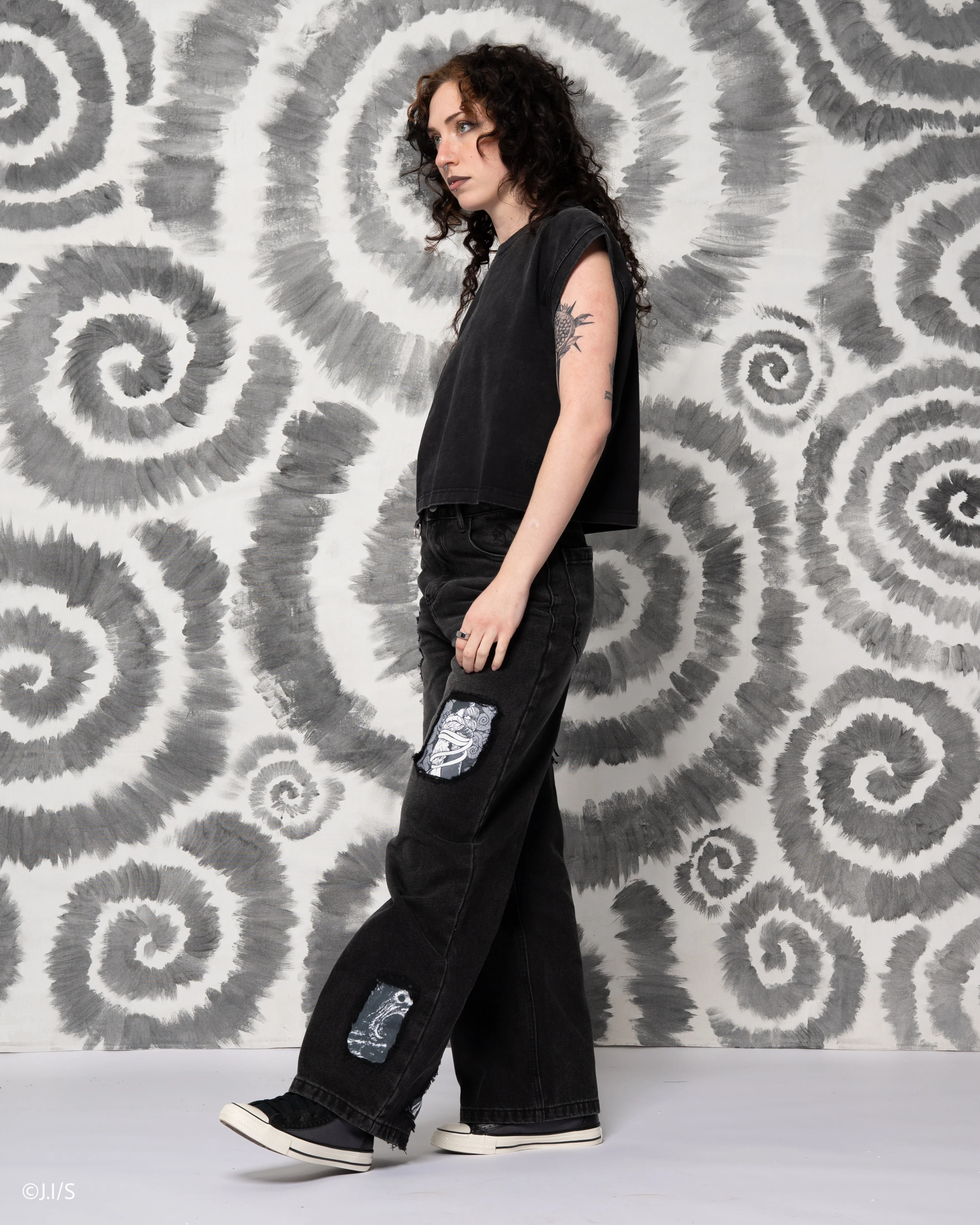 Uzumaki Jeans [EARLY ACCESS] - Image 9